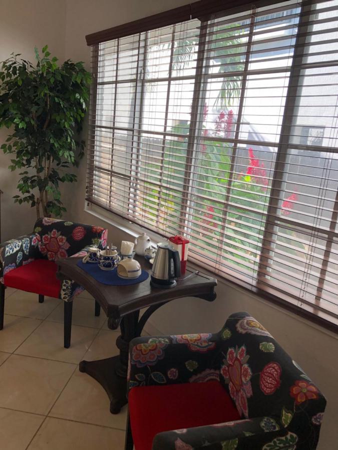 Private Suite Next To Calle Ocho 마이애미 외부 사진