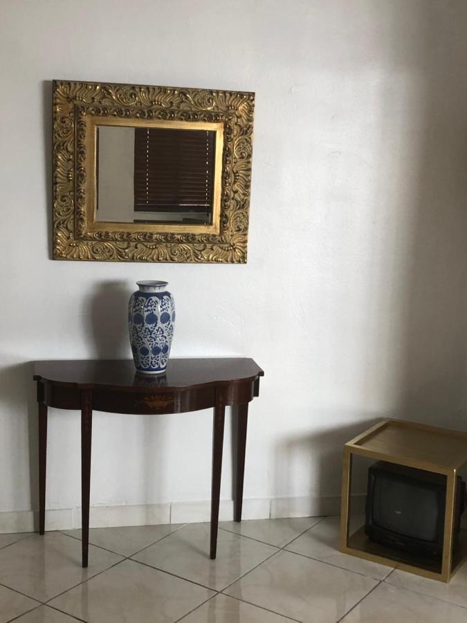 Private Suite Next To Calle Ocho 마이애미 외부 사진