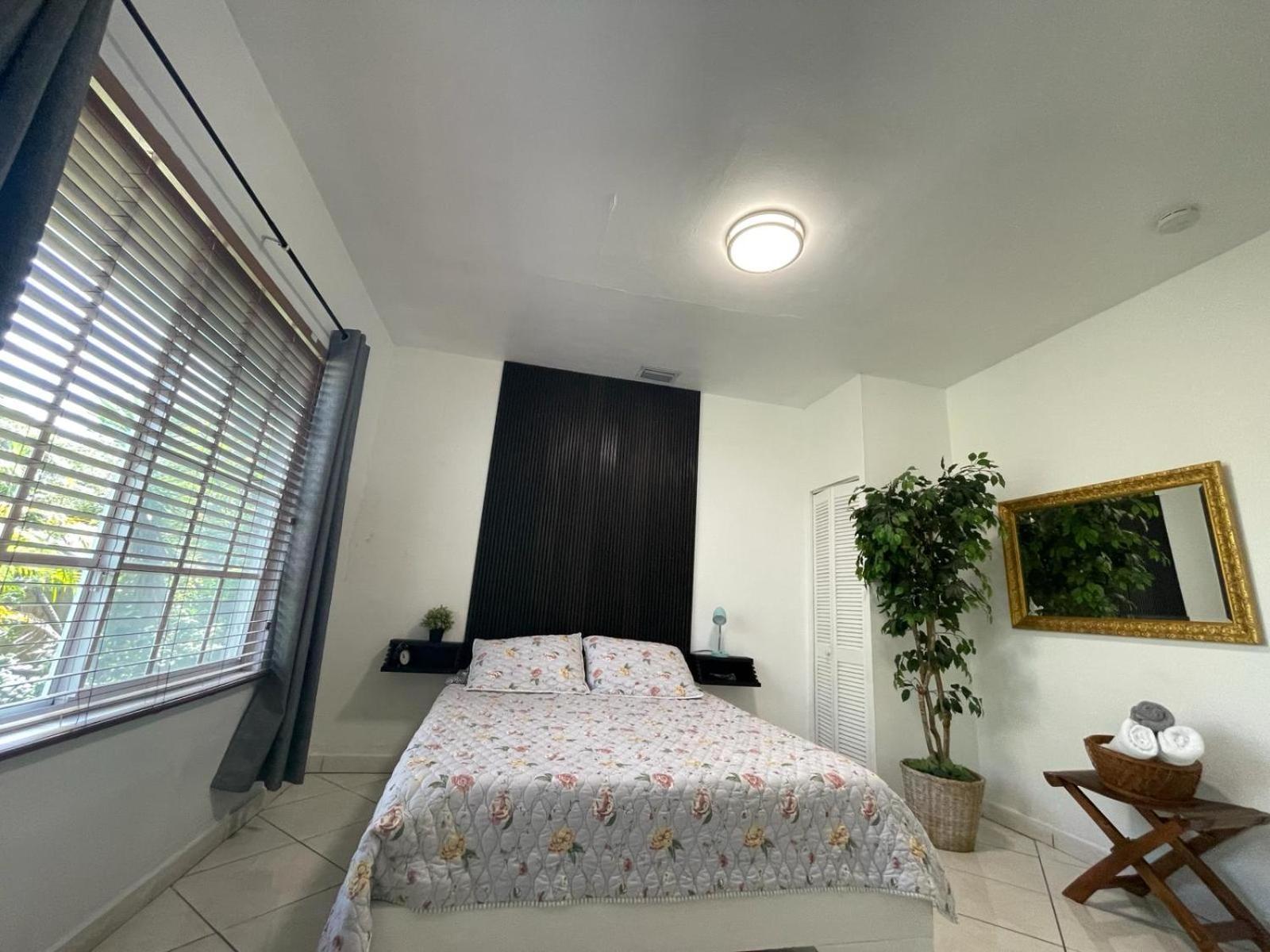 Private Suite Next To Calle Ocho 마이애미 외부 사진